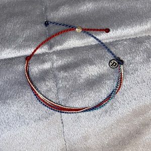 Pura Vida Bracelet: Homes For Out Troops